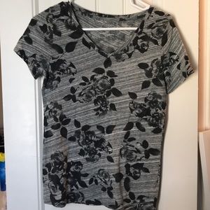 Flower tee